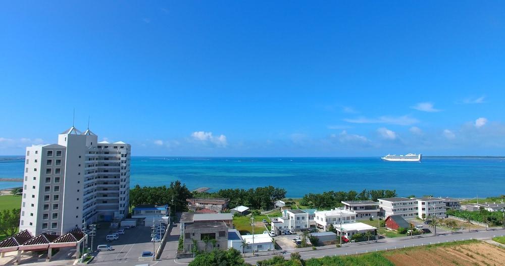 فندق رويال مارين بالاس إيشيجاكيجيما Ishigaki  المظهر الخارجي الصورة